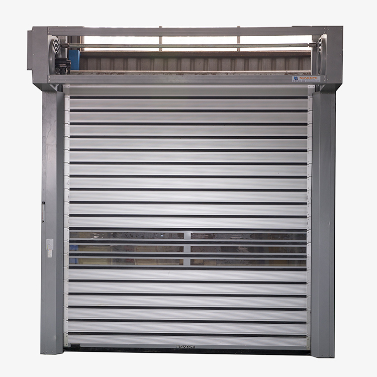 Hvad adskiller en højhastighedsdør fra en almindelig dør